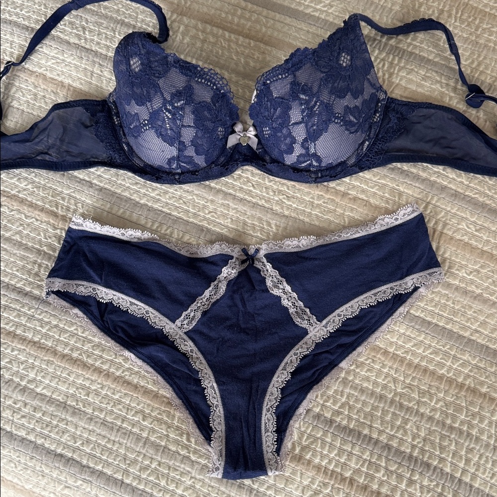 Victoria's Secret Navy Bra and Panty Set with Light Gray Lace